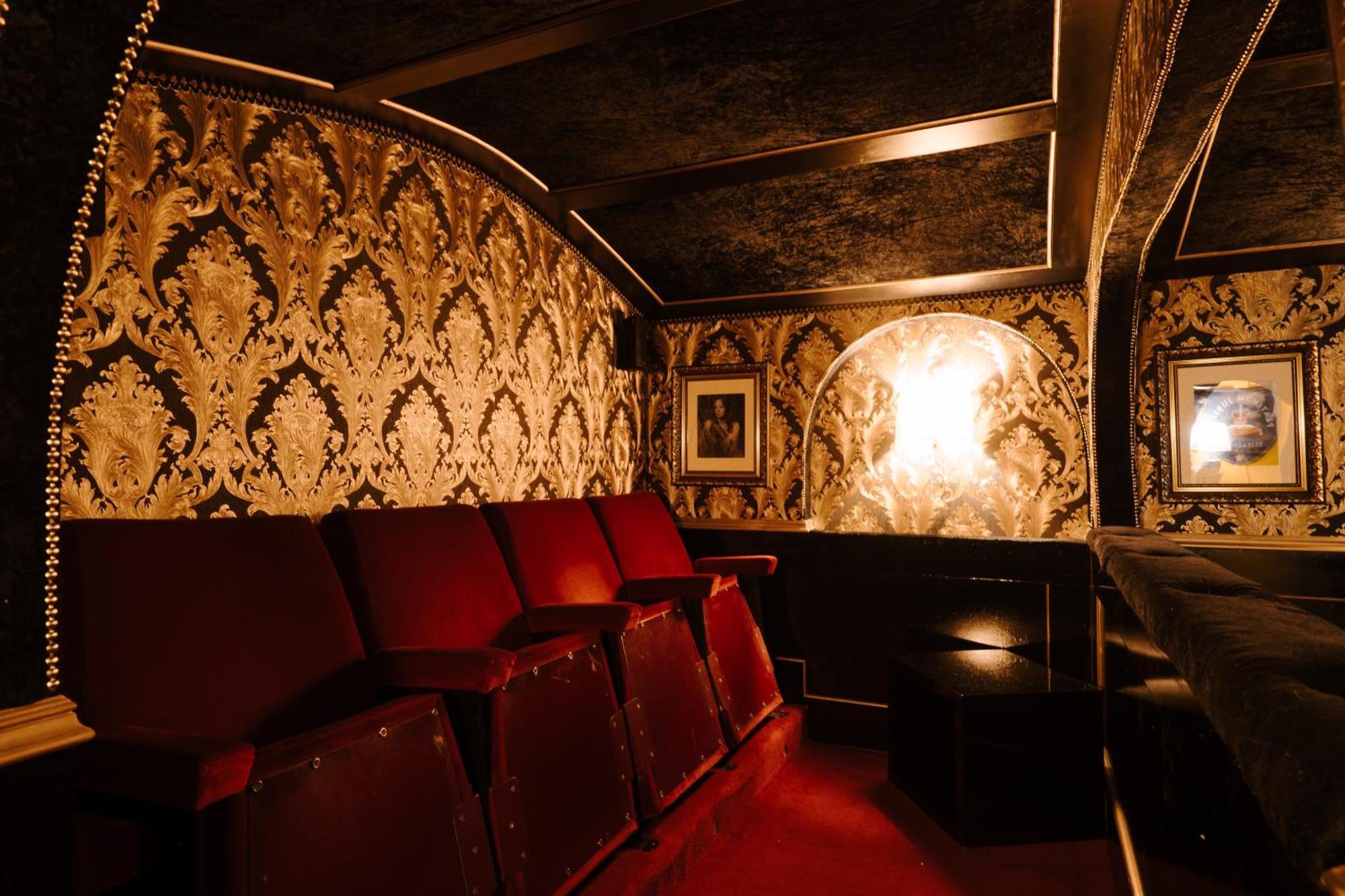 Sheddington Manor - 2 Bedroom Guest House & Cinema Belfast Ngoại thất bức ảnh